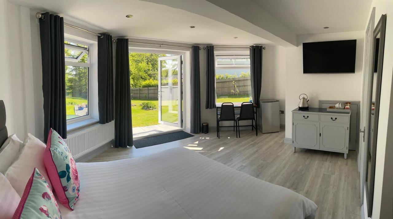 Stunning Contemporary 1 Bedroom En-Suite Annexe プリマス エクステリア 写真